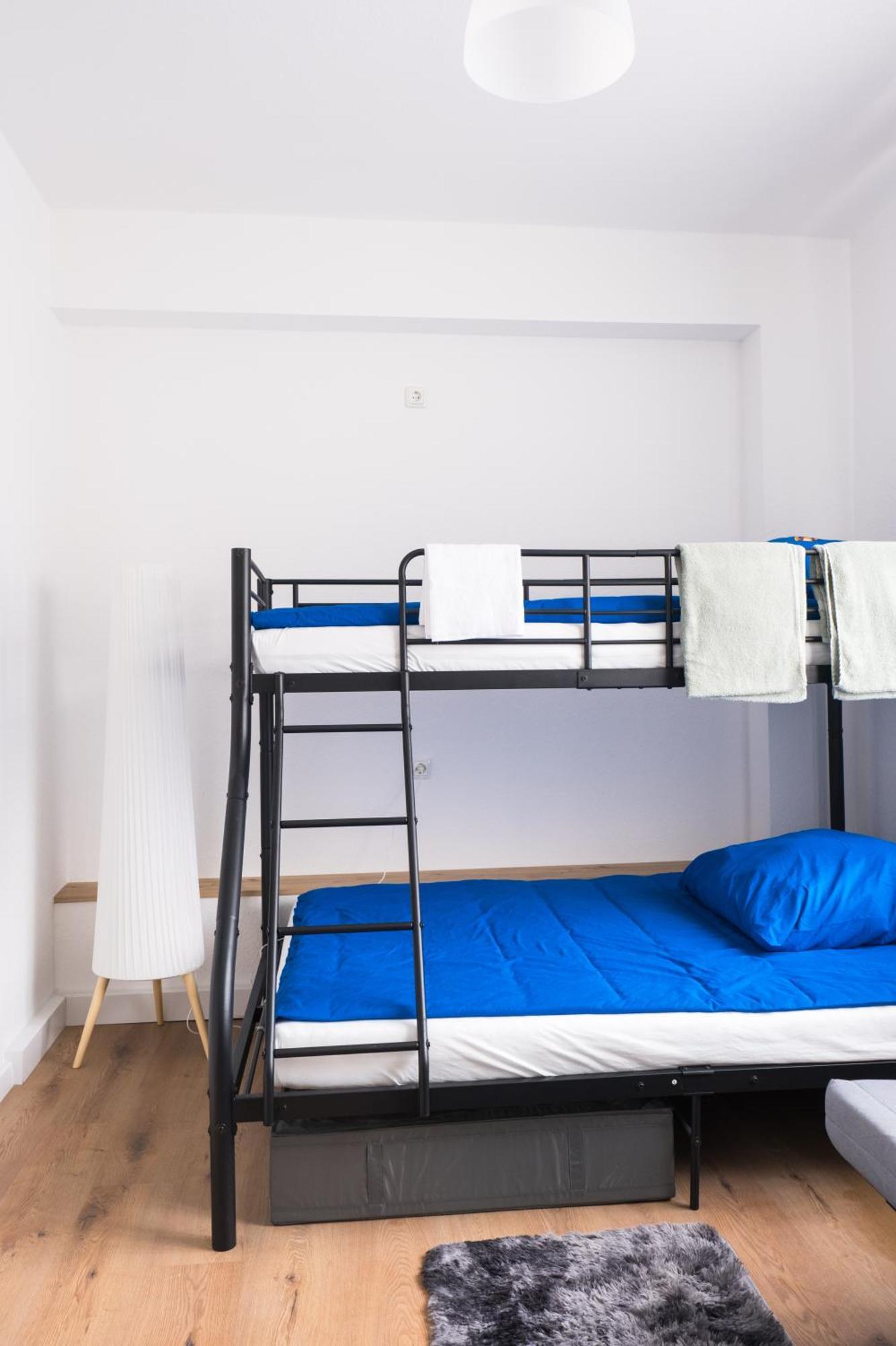 Hostel Maru Living C9 Cologne Exterior photo